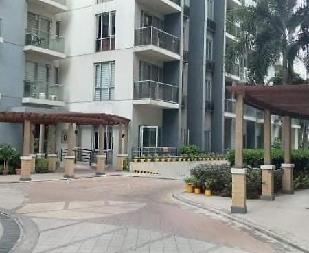 One Palm Tree Villas Naia Terminal 3 Manila Dış mekan fotoğraf